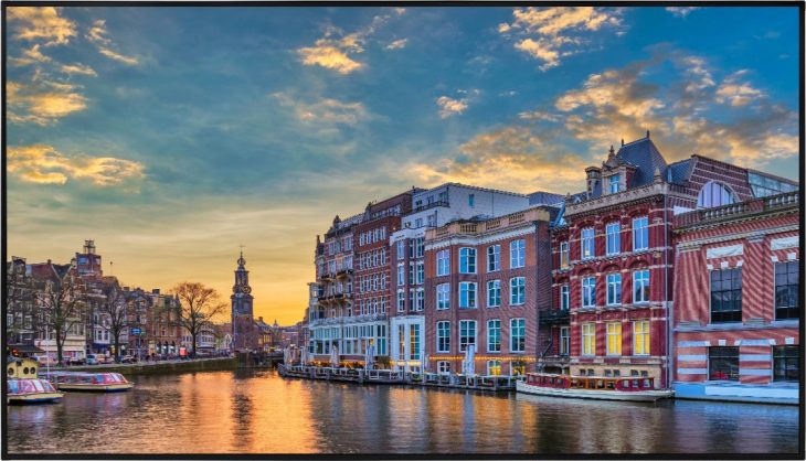Vestel XN86D-4H - 86" 4K Android 9.0 Open Platform Digital Signage Display