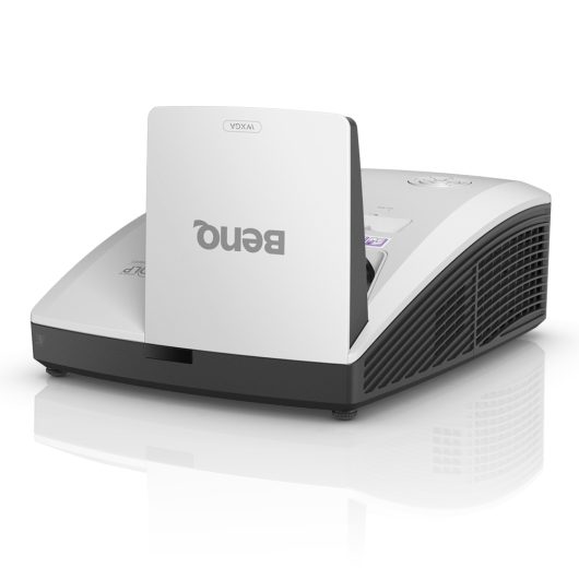 BenQ MW855UST+ Projector
